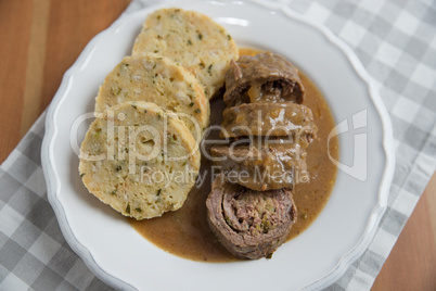 Rindsrouladen mit Semmelknödel