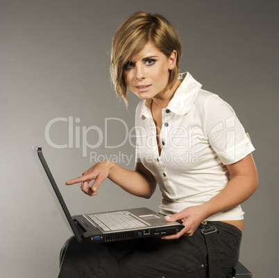 blondie with laptop