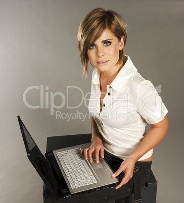blondie with laptop