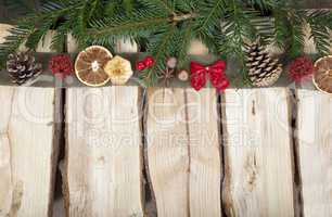 Weihnachtshintergrund mit Holz