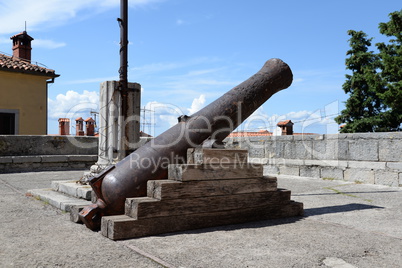 Kanone in Labin, Kroatien
