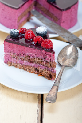 blueberry and raspberry cake mousse dessert