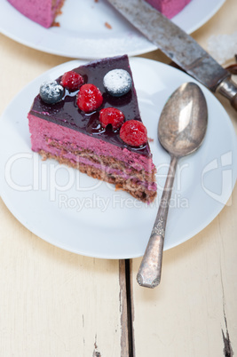 blueberry and raspberry cake mousse dessert