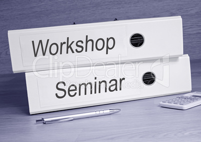 Workshop und Seminar Ordner im Büro