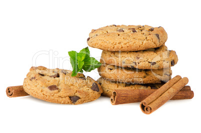 Chocolate cookies with mint leaves