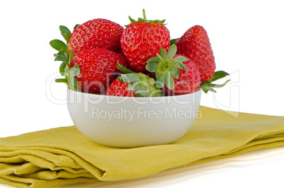 Fresh strawberries in bowl