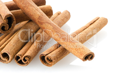 Cinnamon sticks