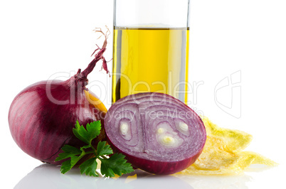 Red onions and olive oil