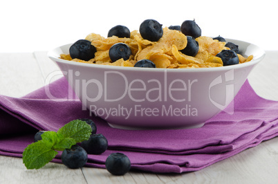 Cereal and blueberries