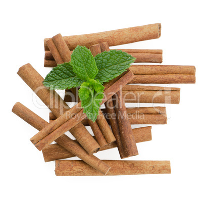 Cinnamon sticks