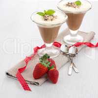 Chocolate mousse and strawberries