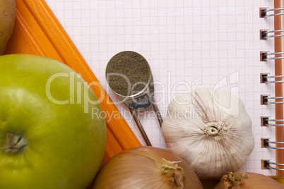 Blank paper for recipes with black papper