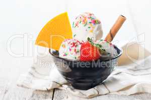 Vanilla ice cream with fruit