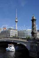 Friedrichsbrücke und Berliner Fernsehturm