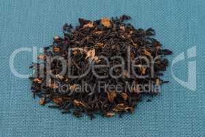 Black dry tea with petals