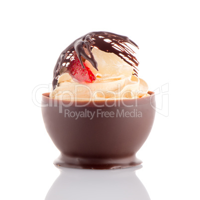 Strawberry and chocolate pastry mousse