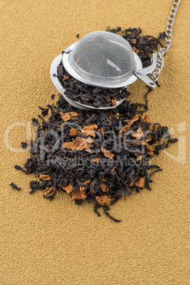 Black dry tea with petals