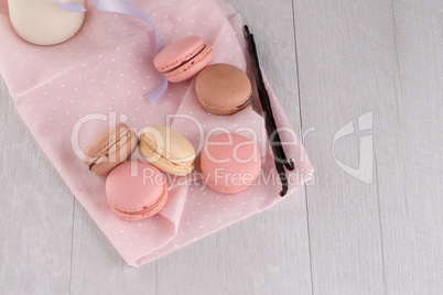 Classic Macarons