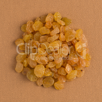 Circle of golden raisins