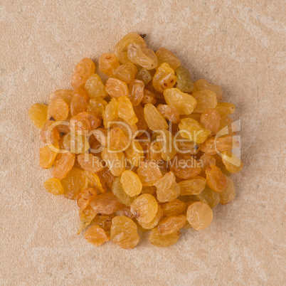 Circle of golden raisins