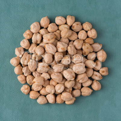 Circle of chickpeas