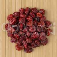 Circle of dried cranberries