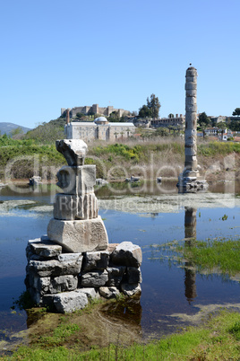 Säule des Artemis-Tempels in Selcuk, Türkei