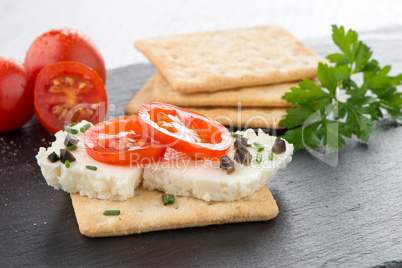 Crispbread with fromage