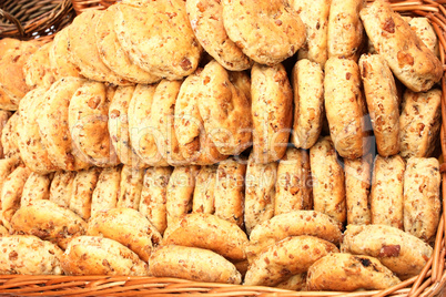Biscuits with cracklings