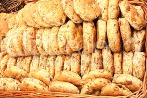 Biscuits with cracklings