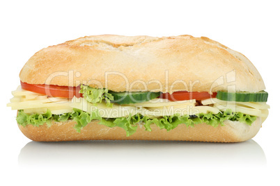 Sandwich Baguette belegt mit Käse seitlich Freisteller