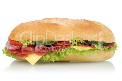 Sandwich Baguette belegt mit Salami seitlich Freisteller