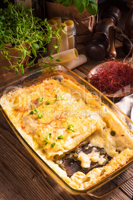 Cannelloni with mince filling and capers