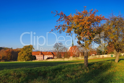 Kloster St. Marienstern im Herbst - Abbey St. Marienstern in fall 01