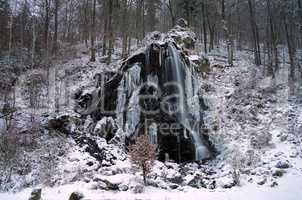 Radaufall Winter - waterfall Radaufall in Winter 01
