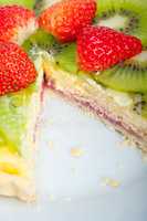 kiwi and strawberry pie tart