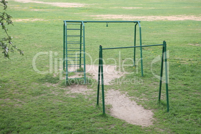 horizontal bar in city park