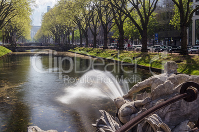 Tritonenbrunnen