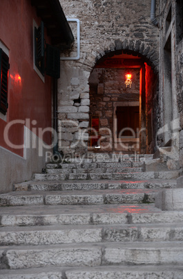 Treppe in Rovinj, abends