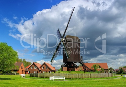 Papenburg Bockwindmuehle - post mill Papenburg 02