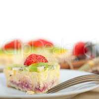 kiwi and strawberry pie tart