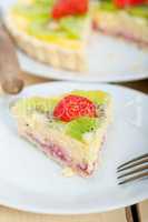 kiwi and strawberry pie tart