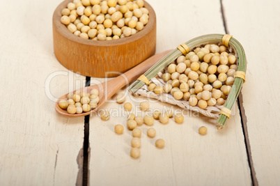 organic soya beans