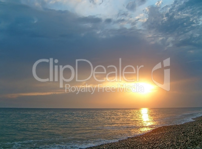 Landscape with views of the sea in the evening.