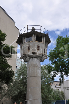 Wachturm an der Berliner Mauer