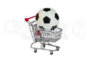Fussball in einem Einkaufswagen