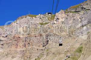 Seceda Seilbahn - Seceda ropeway to the mountain