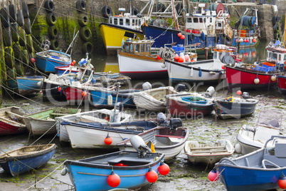 Boote im Hafen von Mevagissey,Cornwall,England