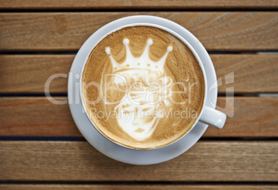 Queen latte art coffee cup
