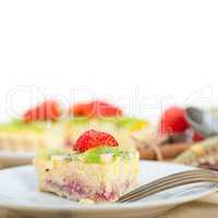 kiwi and strawberry pie tart